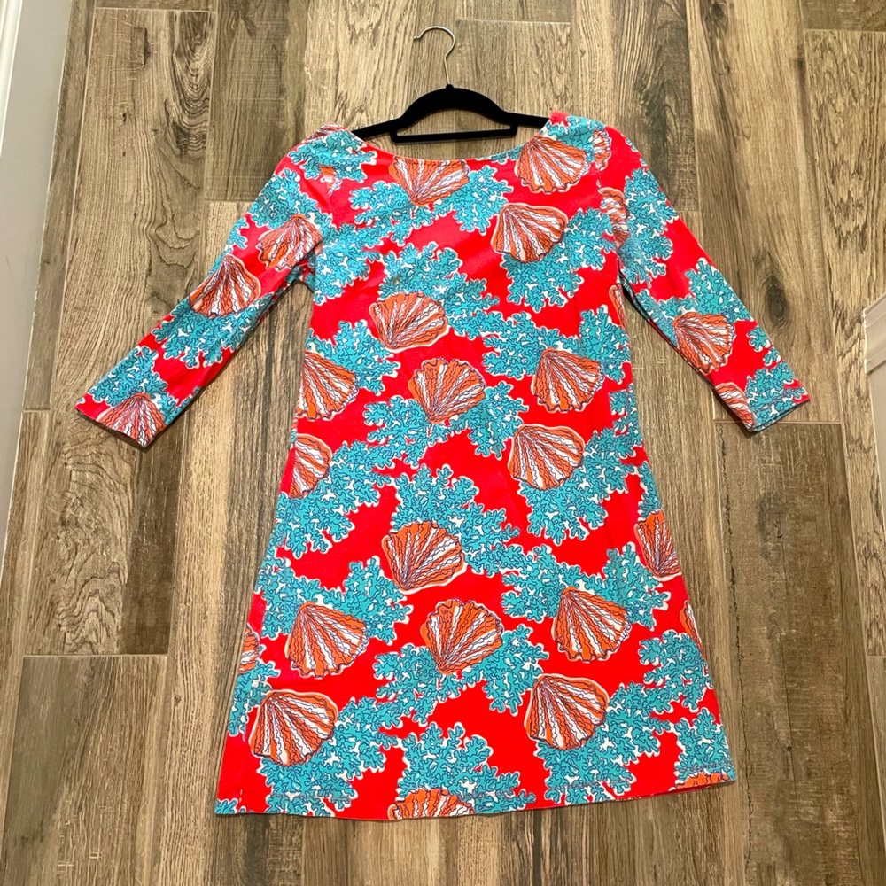 Lilly Pulitzer Shell + Coral Long Sleeve Dress - Size Medium.